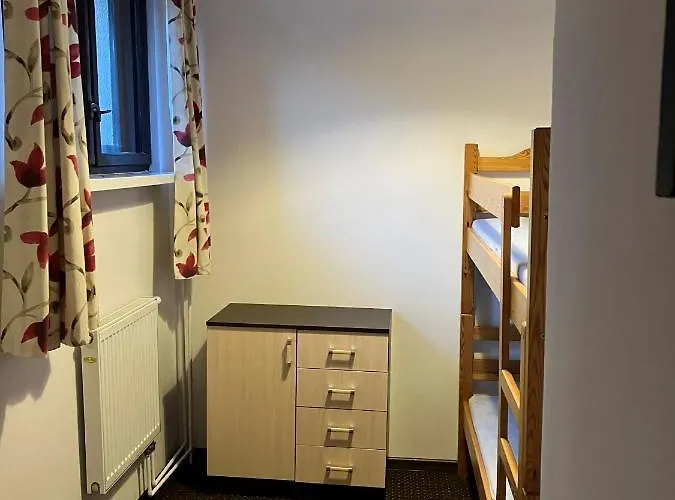 לינה וארוחת בוקר Niezapominajka שצ'צ'ירק