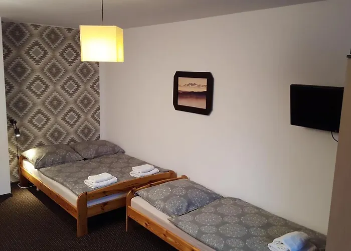 לינה וארוחת בוקר Niezapominajka שצ'צ'ירק